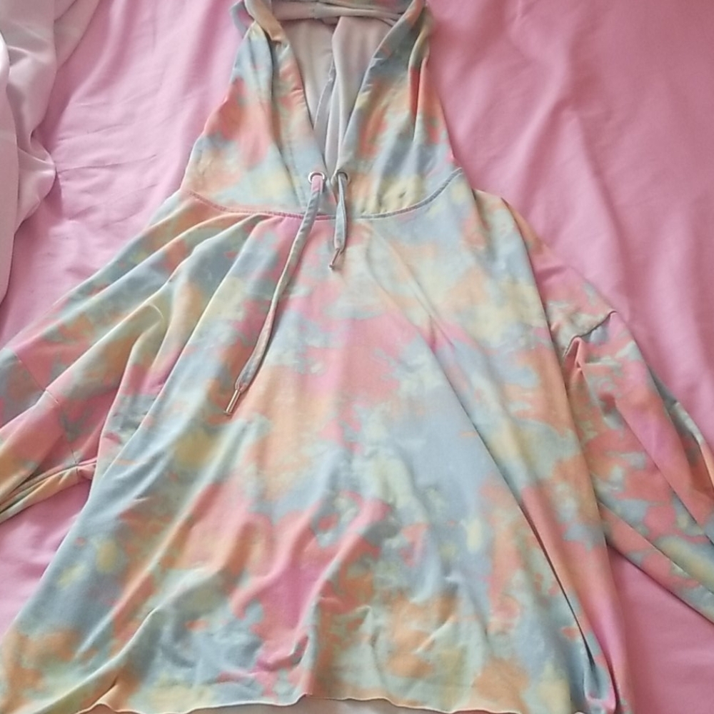 Tye dye sweater